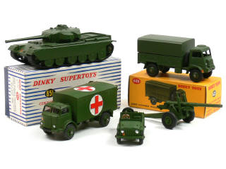 Lot 808 - DINKY TOYS GB (5)