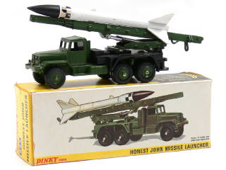Lot 787 - DINKY TOYS GB (1)