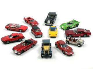 Lot 829 - DINKY TOYS GB (12)