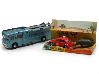 Lot 675 - CORGI TOYS (GB) (2)