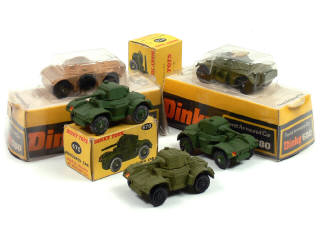 Lot 809 - DINKY TOYS GB (5)