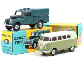 Lot 673 - CORGI TOYS (GB) (2)