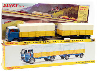 Lot 768 - DINKY TOYS GB (1)