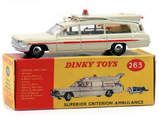 Lot 751 - DINKY TOYS GB (1)
