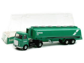 Lot 769 - DINKY TOYS GB (1)