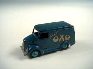 Lot 549 - DINKY TOYS (GB) (1)