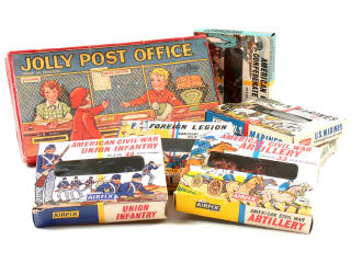 Lot 220 - AIRFIX (6)