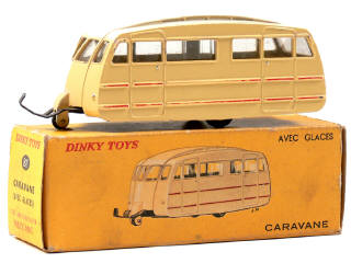 Lot 333 - DINKY TOYS FRANCE (1)