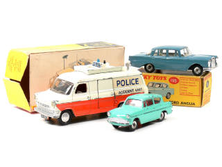 Lot 447 - DINKY TOYS GB (3)