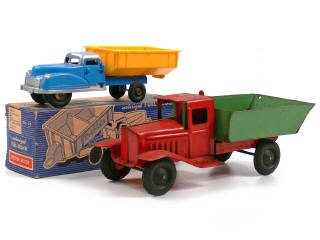 Lot 212 - RENWAL & TRIANG-TOYS (2)