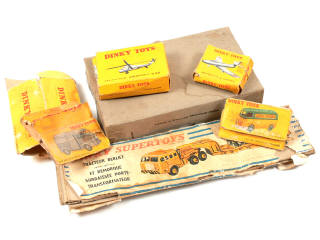 Lot 403 - DINKY TOYS (FRANCE) (7)