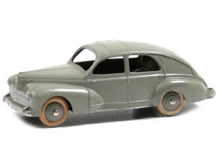 Lot 297 - DINKY TOYS FRANCE (1)