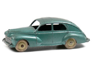 Lot 298 - DINKY TOYS FRANCE (1)