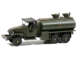 Lot 381 - DINKY TOYS FRANCE (1)