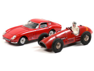 Lot 402 - DINKY TOYS FRANCE (2)