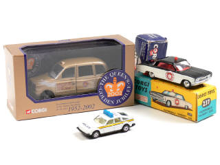 Lot 196 - CORGI TOYS (GB) (3)