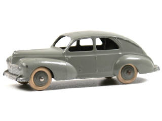 Lot 299 - DINKY TOYS FRANCE (1)