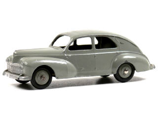 Lot 300 - DINKY TOYS FRANCE (1)