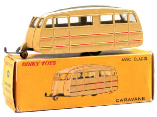Lot 314 - DINKY TOYS FRANCE (1)