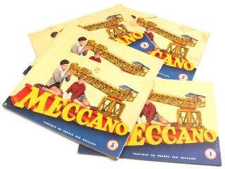 Lot 272 - MECCANO (5)