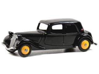 Lot 295 - DINKY TOYS FRANCE (1)