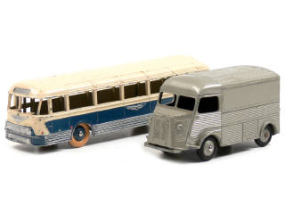 Lot 422 - DINKY TOYS FRANCE (2)