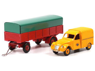 Lot 224 - DINKY TOYS FRANCE (2)