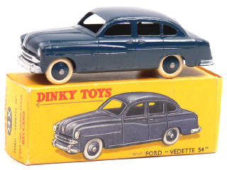 Lot 243 - DINKY TOYS FRANCE (1)