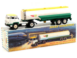 Lot 317 - DINKY TOYS FRANCE (1)