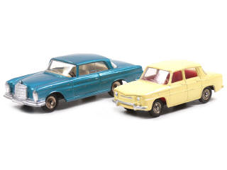 Lot 331 - DINKY TOYS FRANCE (2)