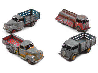 Lot 359 - DINKY TOYS FRANCE (4)