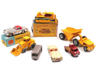 Lot 225 - DIVERS (GB) (7)