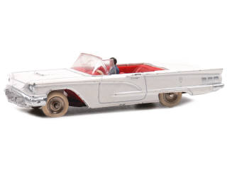 Lot 266 - DINKY TOYS FRANCE (1)