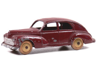 Lot 238 - DINKY TOYS (FRANCE) (1)