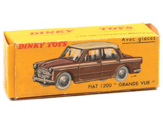 Lot 260 - DINKY TOYS FRANCE (1)