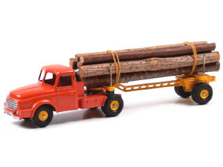 Lot 311 - DINKY TOYS FRANCE (1)