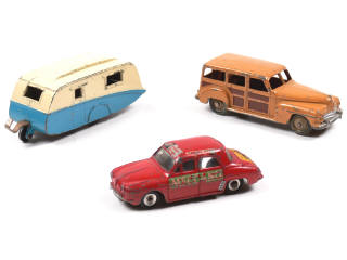 Lot 420 - DINKY TOYS GB (3)
