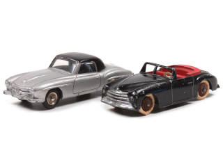 Lot 327 - DINKY TOYS (FRANCE) (2)
