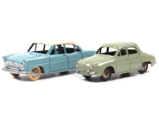 Lot 330 - DINKY TOYS (FRANCE) (2)