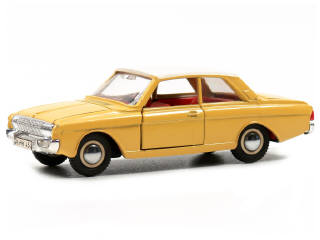 Lot 397 - DINKY TOYS GB (1)