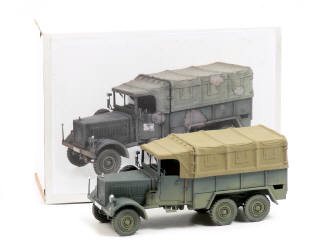 Lot 1320 - WESPE MODELS (ROUMANIE) (1)