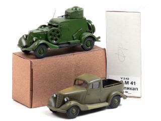 Lot 1274 - VECTOR MODELS & DIVERS (2)