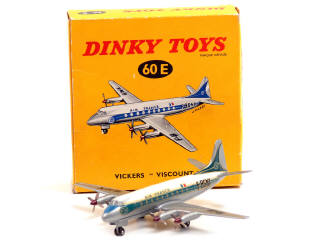 Lot 1056 - DINKY TOYS FRANCE (1)