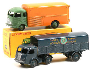 Lot 1095 - DINKY TOYS FRANCE (2)