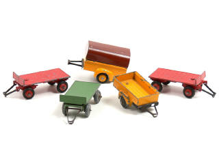 Lot 1107 - DINKY TOYS FRANCE (5)