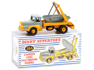 Lot 1049 - DINKY TOYS FRANCE (1)