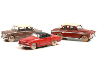 Lot 1083 - DINKY TOYS FRANCE (3)