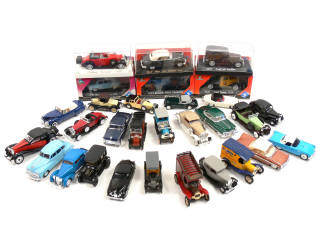 Lot 702 - DIVERS (30)