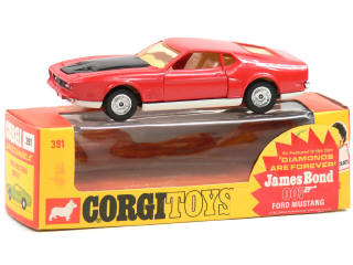 Lot 754 - CORGI TOYS (GB) (1)
