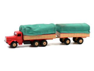 Lot 250 - QUIRALU (FRANCE) (2)
